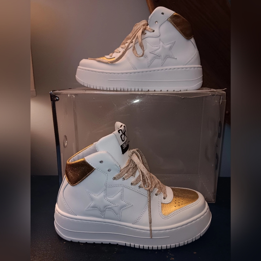 2 star leather sneakers